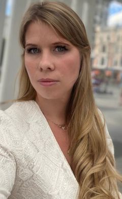 Попович Светлана Валерьевна